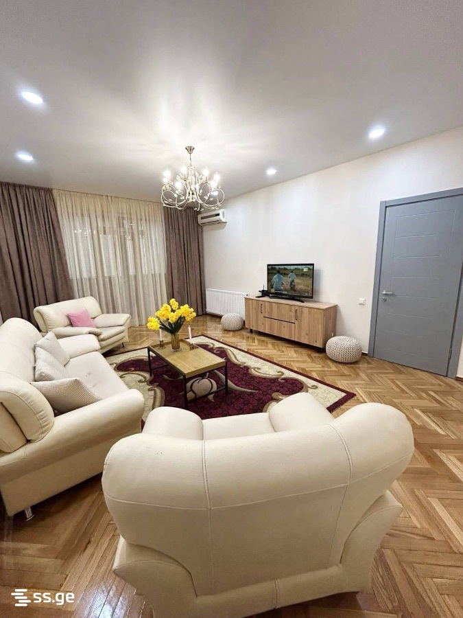 9 - 3 rooms