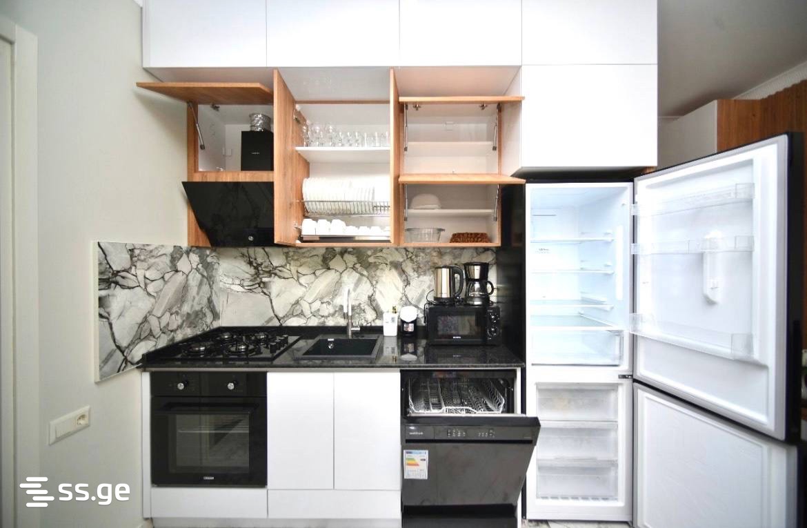 Bagrationi str. 129 - 3 rooms