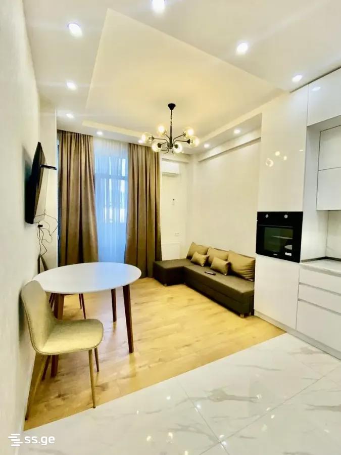parnavaz mepe avenue 35 - 3 rooms