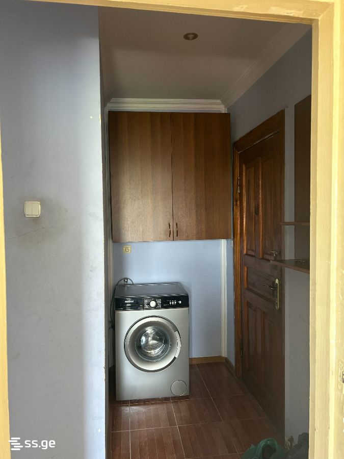 1 - 1 rooms
