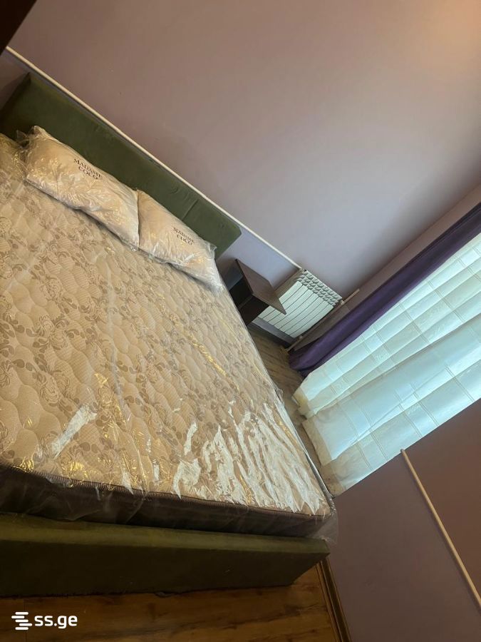 universiteti st. 24 - 3 rooms