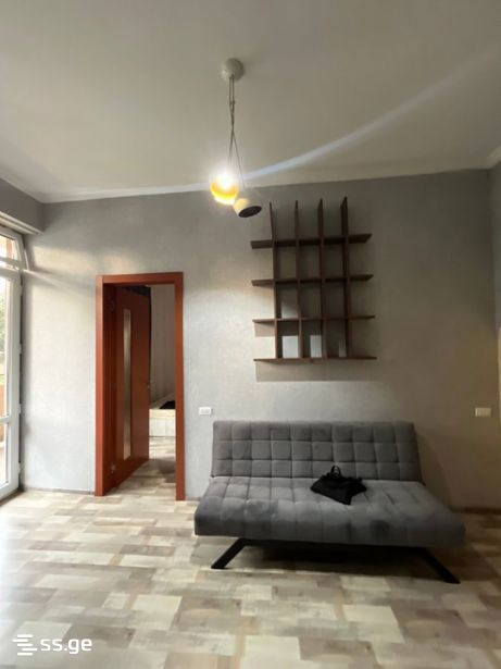 Cherry St. - 3 rooms