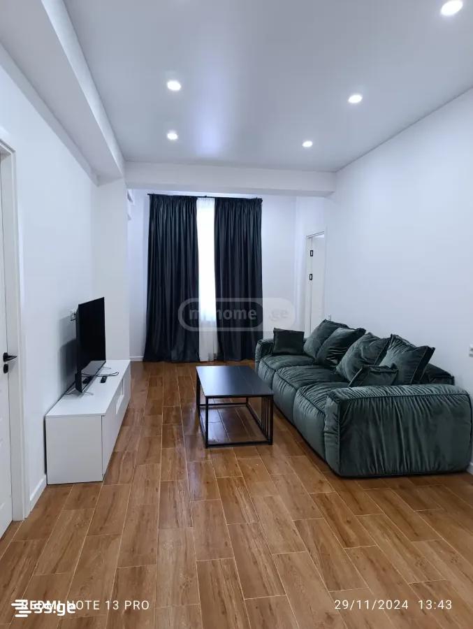 V. Topuridze st. - 3 rooms