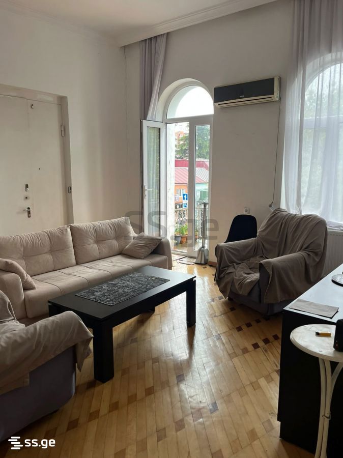 K. Gamsakhurdia st. 47 - 3 rooms