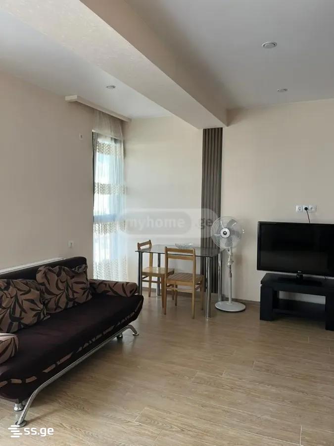 Zurab Chachua st. - 2 rooms