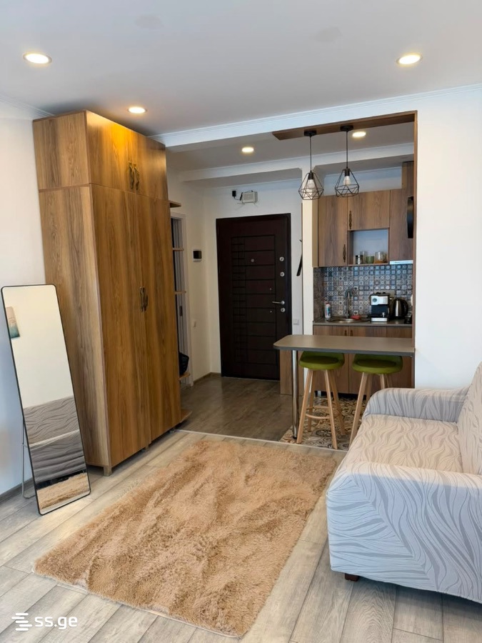 R. Nizharadze st. 3 - 1 rooms