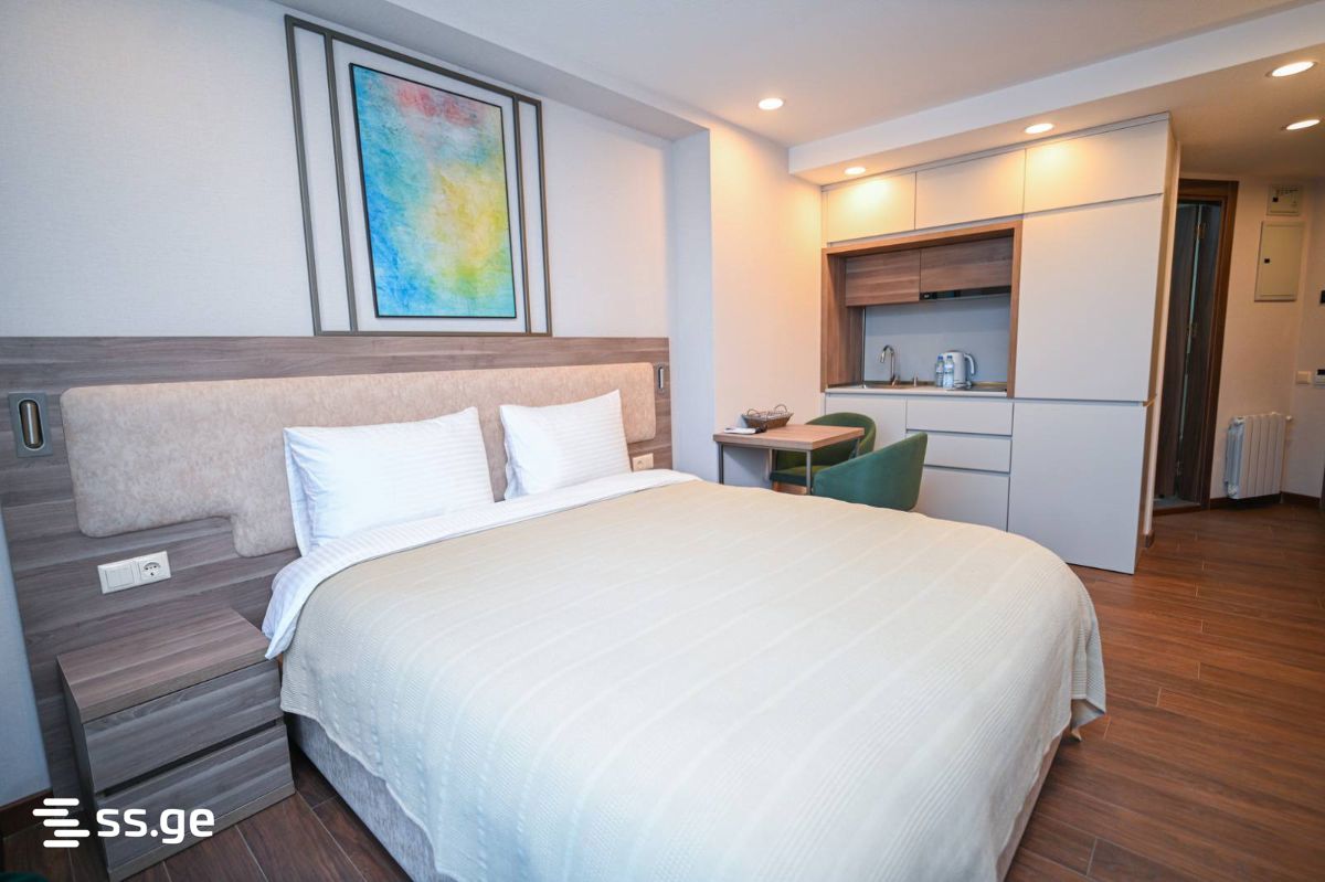 R. Nizharadze st. 20 - 1 rooms
