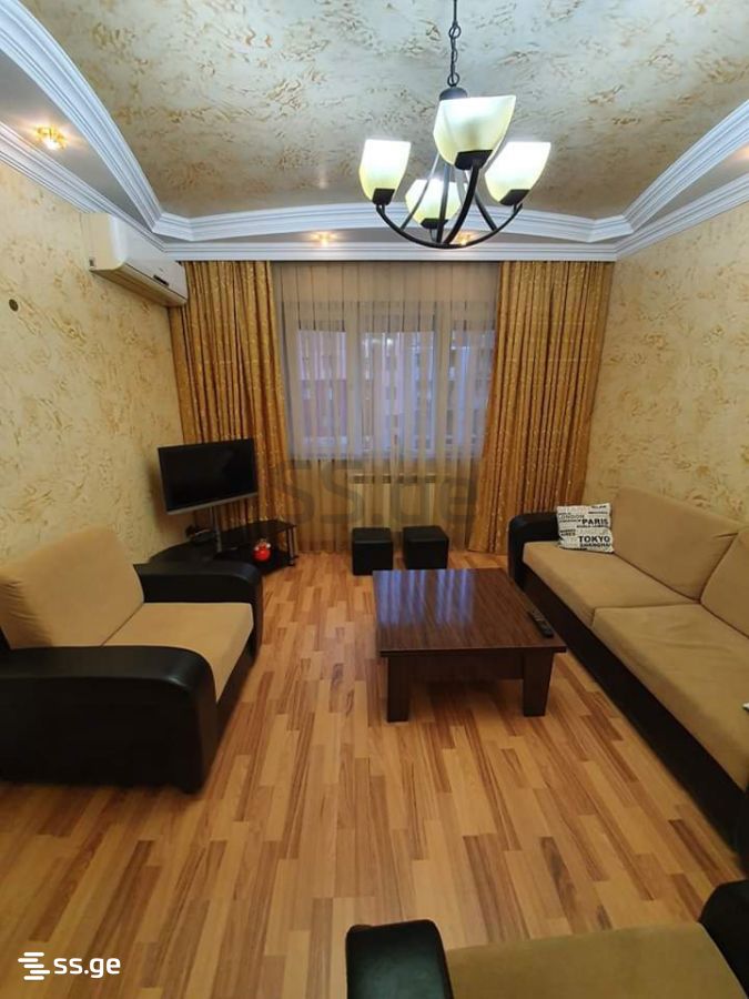 6 - 3 rooms