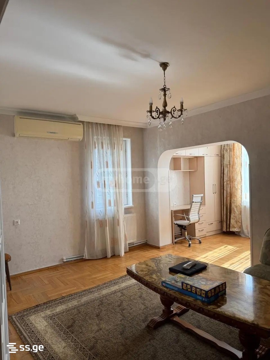 ioane petritsi st. 6 - 3 rooms
