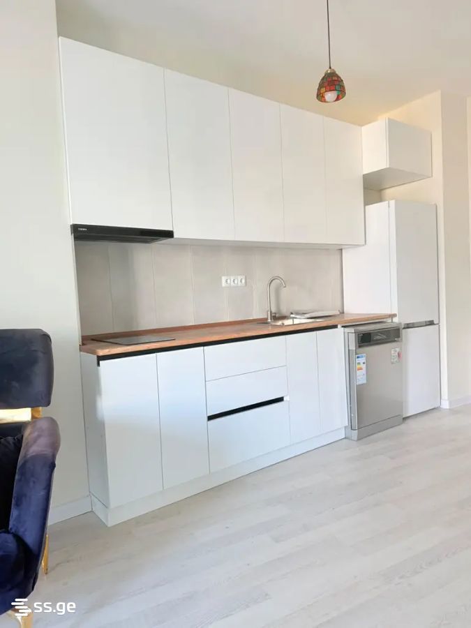 Lech and Maria Kaczynski street 1 - 2 rooms