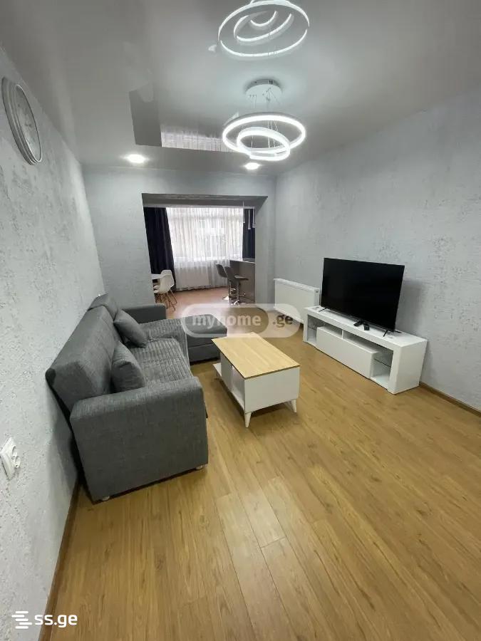 Tamarashvili st. (Saburtalo) - 3 rooms