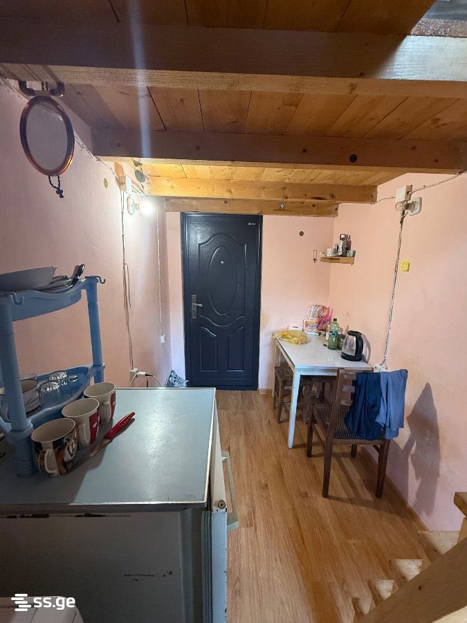 d.sarajishvili st. - 1 rooms
