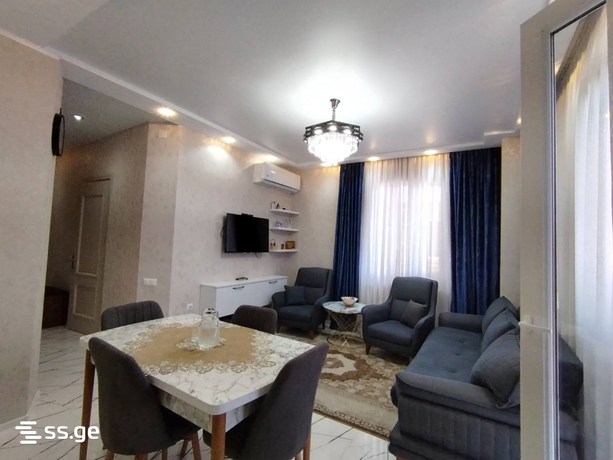 22 - 3 rooms