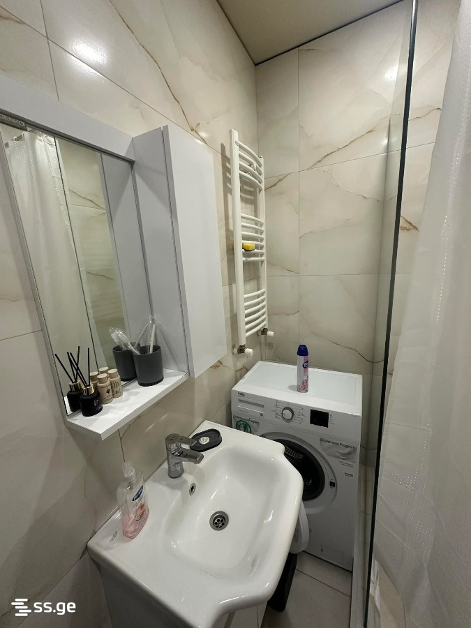 chiatura st. 7 - 2 rooms
