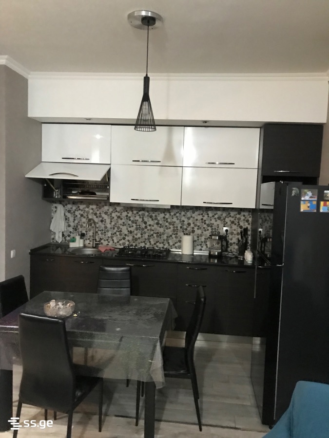 Vepkhistkaosnis st. 16 - 3 rooms