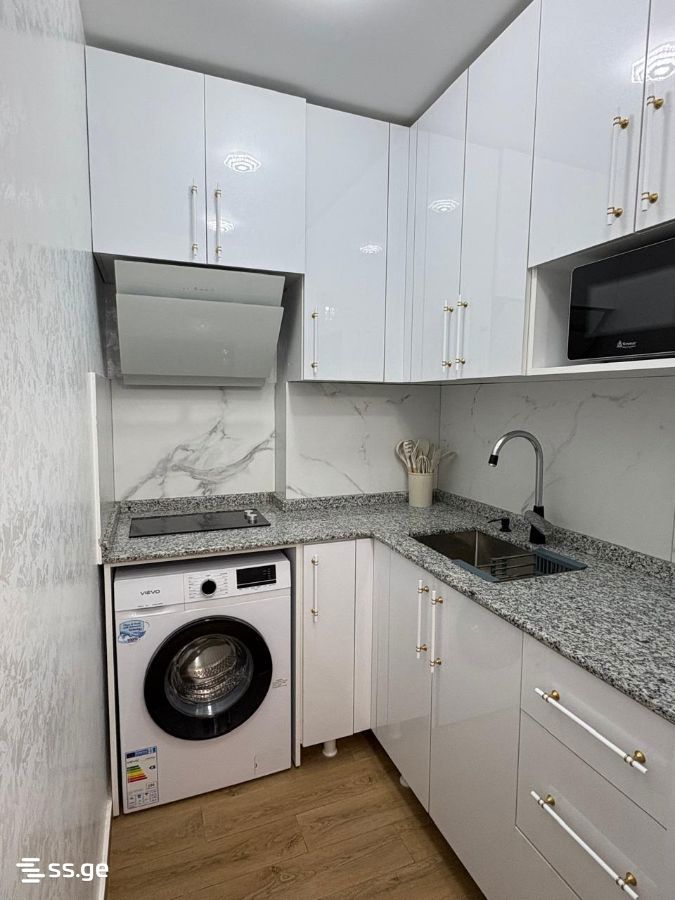 Bagrationi str. 131 - 3 rooms