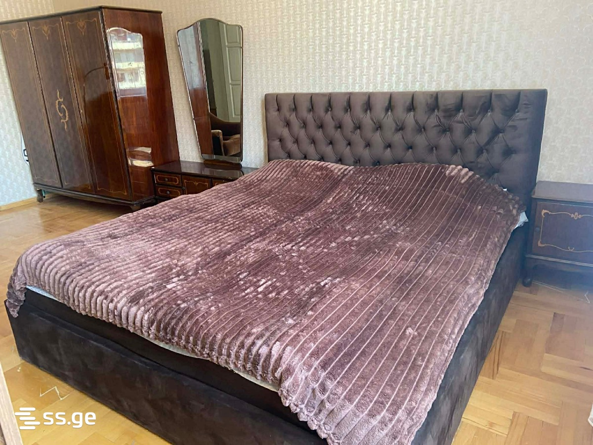 mckheta st. - 3 rooms