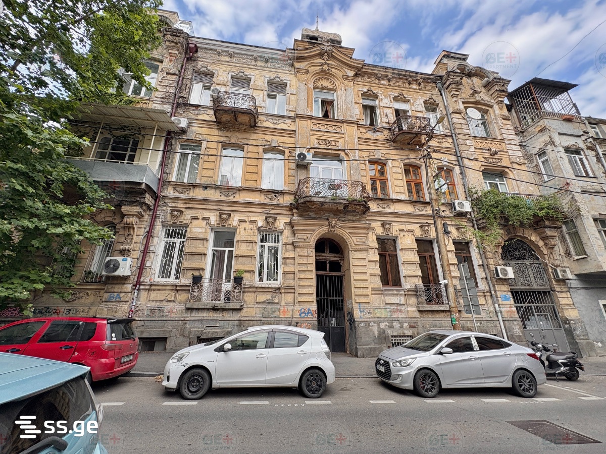 griboedov st. 27 - 3 rooms
