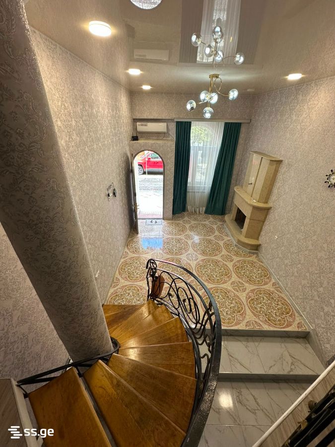 30 - 3 rooms