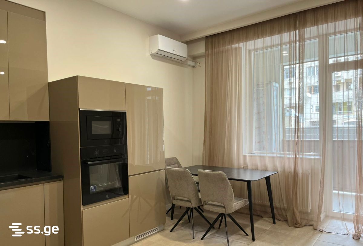 bakhtrioni st. 0 - 4 rooms
