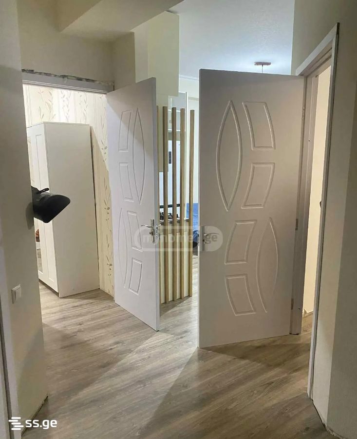 gmiri kursantebi st. - 3 rooms