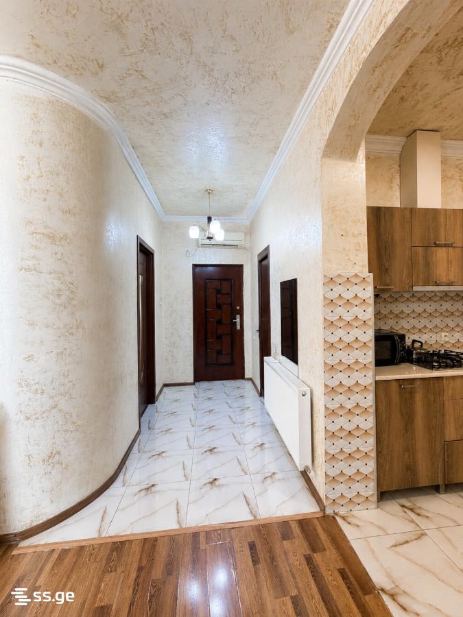 11 - 3 rooms