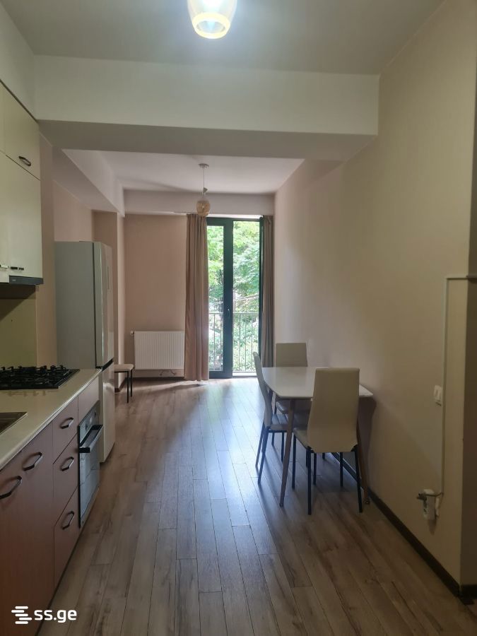 orbeliani square - 3 rooms