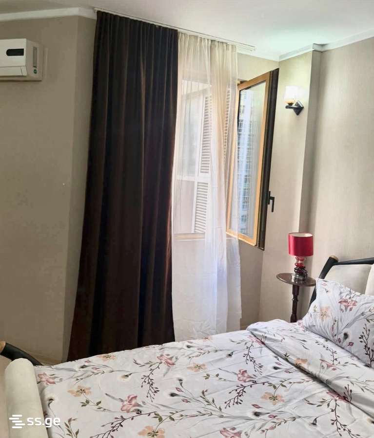 4 - 1 rooms