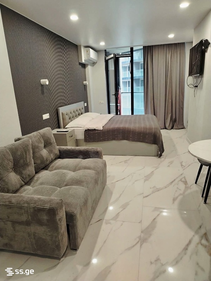 R. Nizharadze st. 20 - 1 rooms