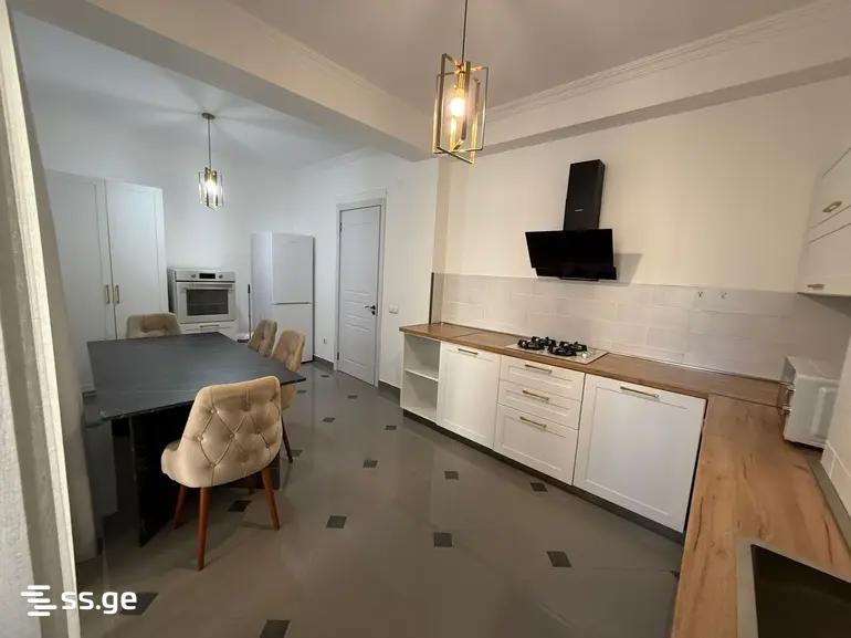 mckheta st. - 5 rooms