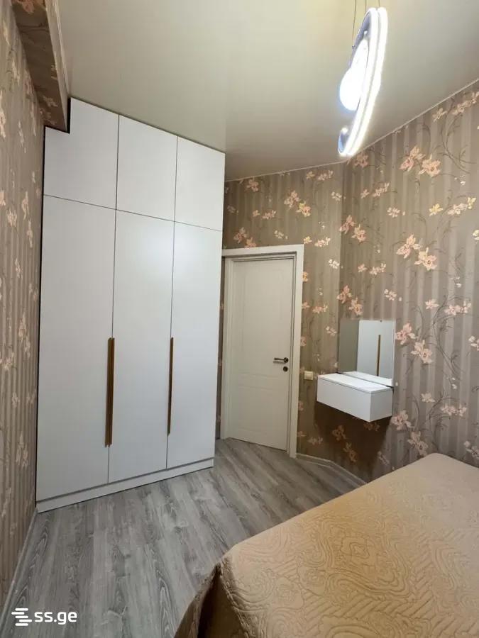 chkondideli st. 26 - 2 rooms