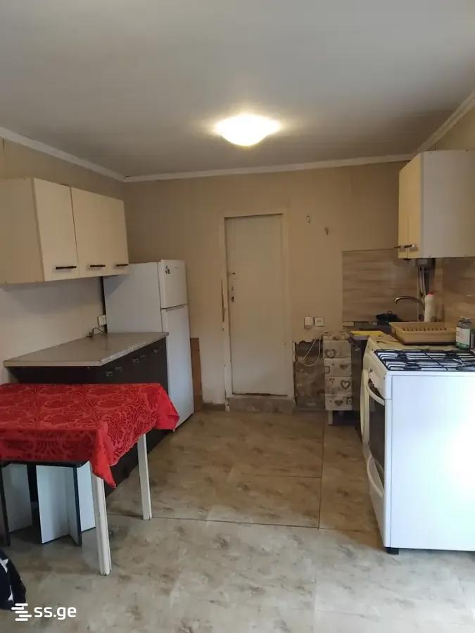 badiauri st. 35 - 1 rooms