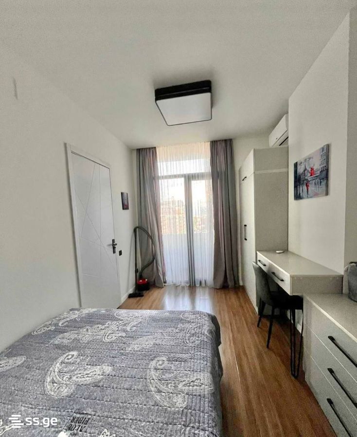 13 - 2 rooms