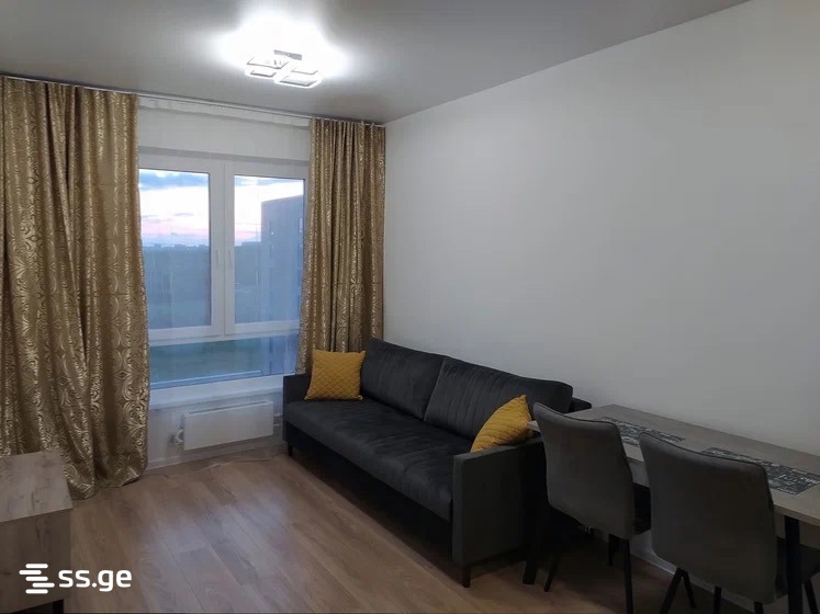 7 - 1 rooms
