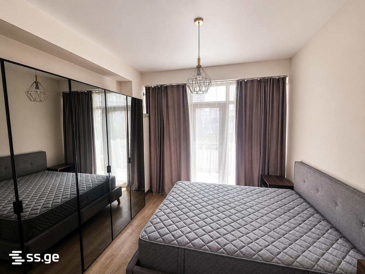 B.Kvernadze st. 20 - 3 rooms