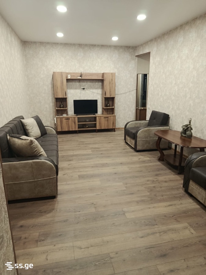 Fanjikidze st. 6 - 2 rooms