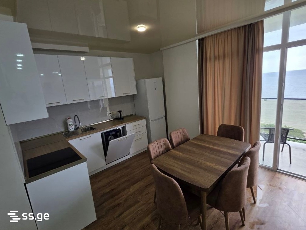 Iberia st. 8 - 3 rooms
