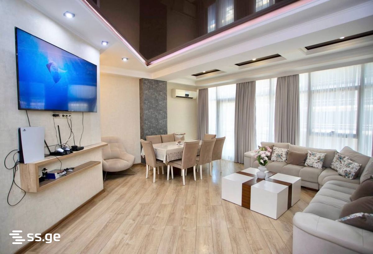 Khimshiashvili st. 1 - 4 rooms