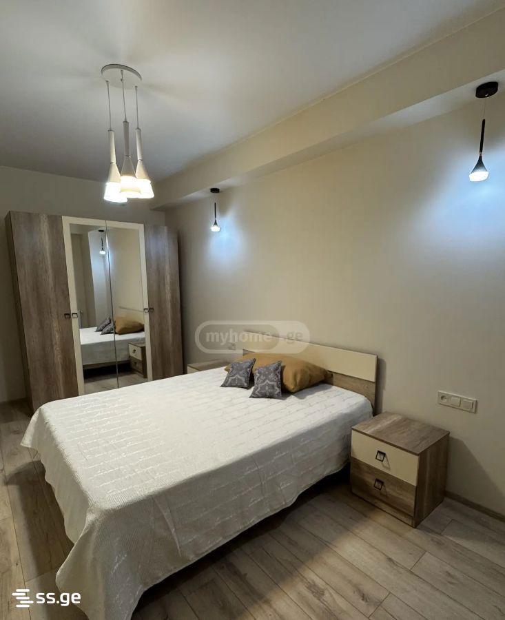 zestaponi st. 19 - 2 rooms