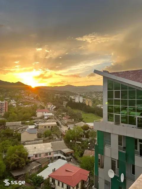 sarajishvili st. 1 - 3 rooms