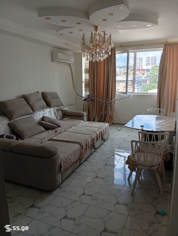 aglazde st. 27 - 4 rooms