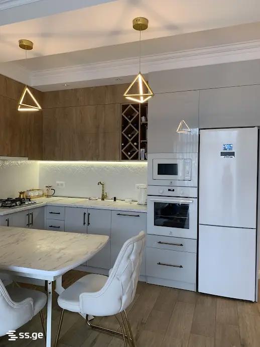 Ts. Dadiani st. (chugureti) - 3 rooms