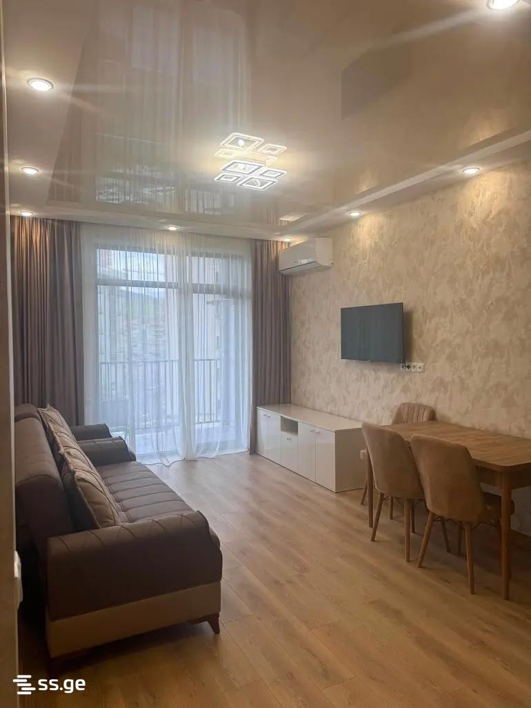 dumbadze ave - 3 rooms