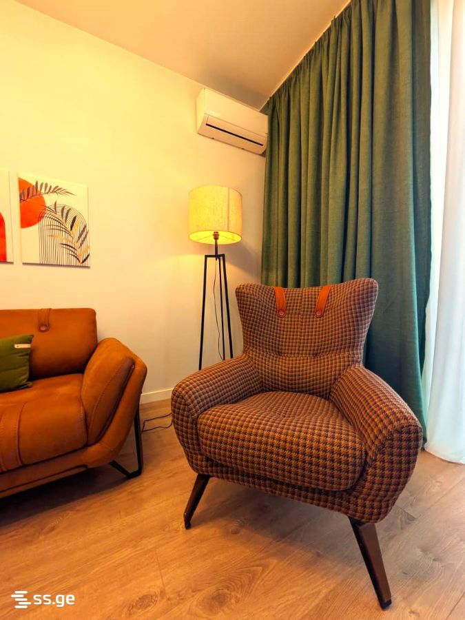 Marshal Archil Gelovani Ave. 1 - 3 rooms