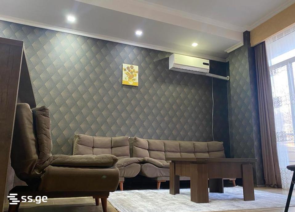 manjgaladze st. 64 - 3 rooms