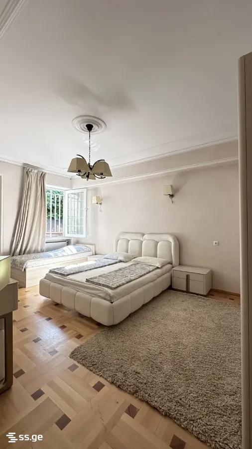 kavlashvili st. 4 - 4 rooms