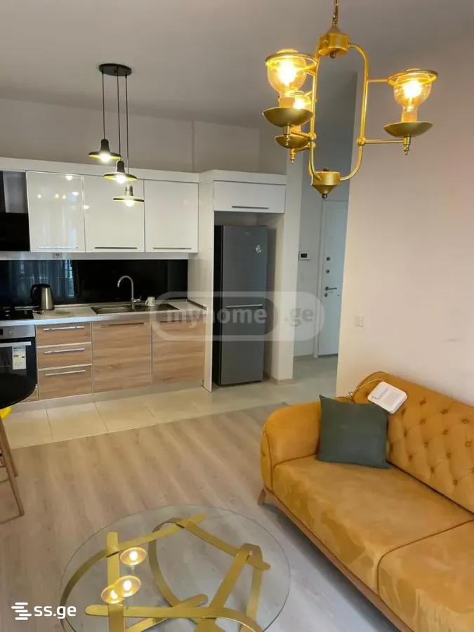 Bob walsh st. - 3 rooms