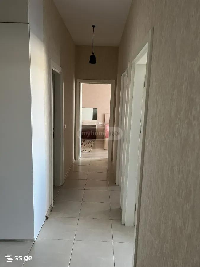 Bob walsh st. - 3 rooms