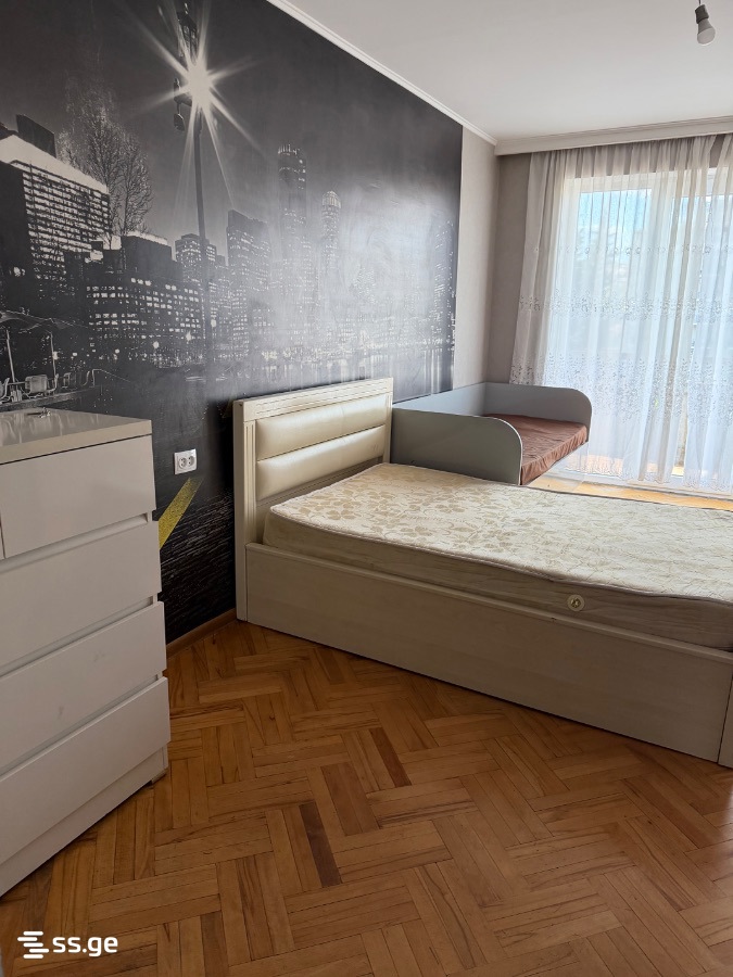 Lekh Kachinski st. 13 - 3 rooms