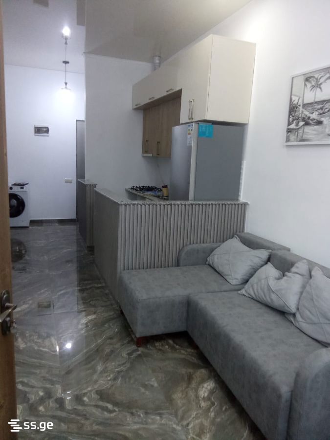 45 - 3 rooms